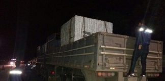 Operação flagra mais de 80 veículos irregulares no transporte de rochas