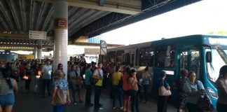 MPT sugere reajuste de 3%, mas greve dos ônibus segue até dia 10