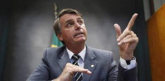 Presidente do PSL diz que Bolsonaro não participará de nenhum debate do 2º turno