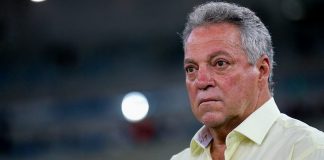 Presidente eleito do Flamengo confirma acerto com técnico Abel Braga