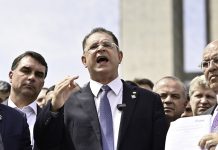 Líder do PL na Câmara diz que anistia será pautada depois do julgamento de Jair Bolsonaro