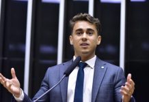 Nikolas Ferreira se manifesta após prisão de estudante do ES que fez ameaça de morte