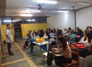 Pré-Enem Digit@l: 2.500 alunos inscritos por polo