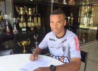 Capixabas assinam contrato profissional com Flamengo e Atlético-MG