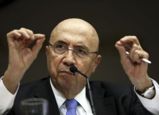 Ministro diz que vai se empenhar para Samarco voltar a operar no ES