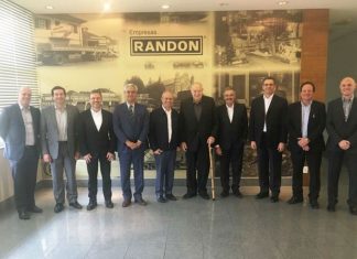 Prefeito de Linhares viaja ao RS para prospectar instalação de multinacional no município