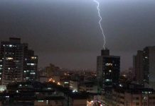 Espírito Santo é atingido por quase mil raios durante tempestade nesta segunda-feira