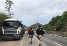 Greve dos caminhoneiros chega ao 5º dia com falta de alimentos e combustível no ES