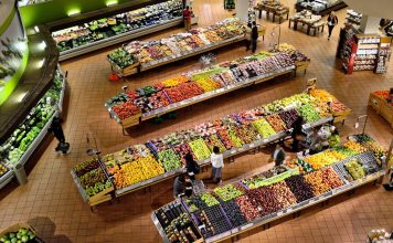 No 3º mês de deflação, consumo de produtos mais caros cresceu, dizem supermercados