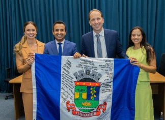 Prefeito Lucas Scaramussa e Vice-prefeito Franco Fiorot tomam posse em Linhares Fotos: Secom/Felipe Reis