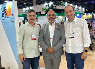 Vice-prefeito participa de eventos internacionais dos setores de frutas e móveis em São Paulo