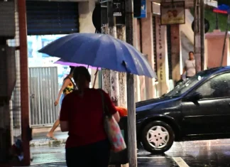 ES recebe alerta de perigo para chuva forte e ventos de até 100 km/h; veja lista de cidades