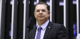 Oposição começa a coletar assinaturas para anistia dos condenados do 8 de Janeiro