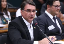 Flávio Bolsonaro visita o ES neste sábado; saiba a programação