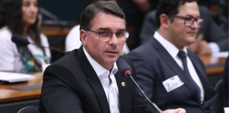 Flávio Bolsonaro visita o ES neste sábado; saiba a programação